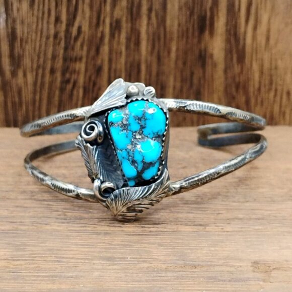 Native Navajo Old Pawn Sleeping Beauty Turquoise Sterling Silver Cuff Bracelet - Picture 2 of 8